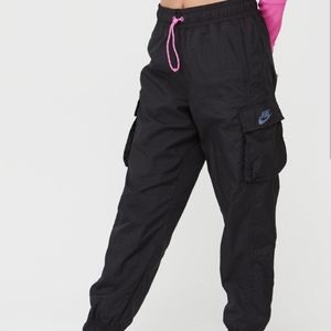 Nike Women's Icon Clash Nylon Joggers